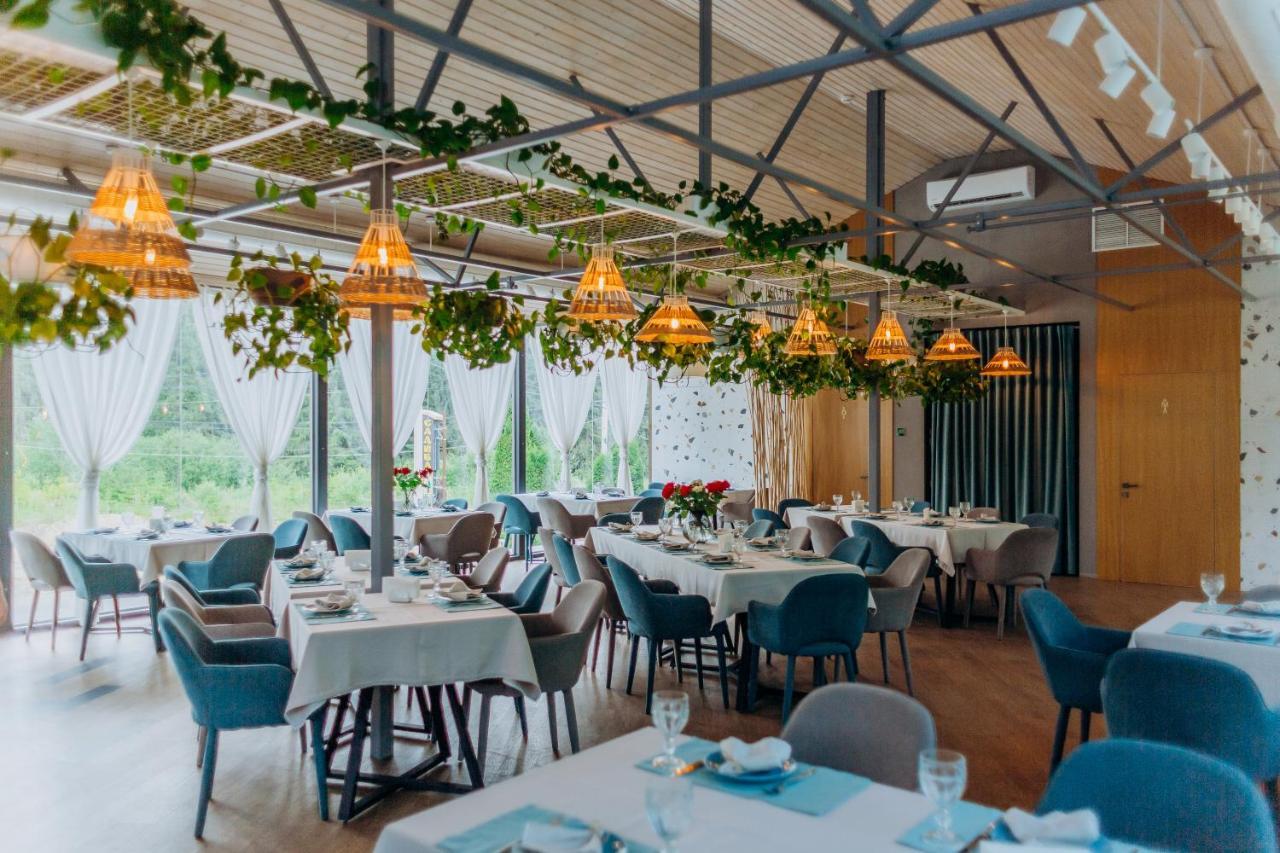 Hotel Vedmezhyi Dvir Bukowel Zewnętrze zdjęcie