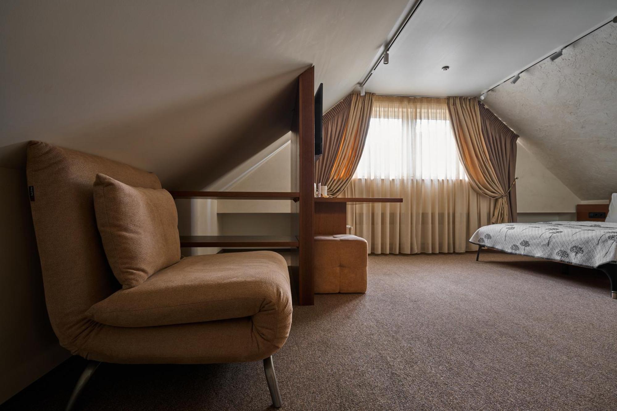 Hotel Vedmezhyi Dvir Bukowel Zewnętrze zdjęcie