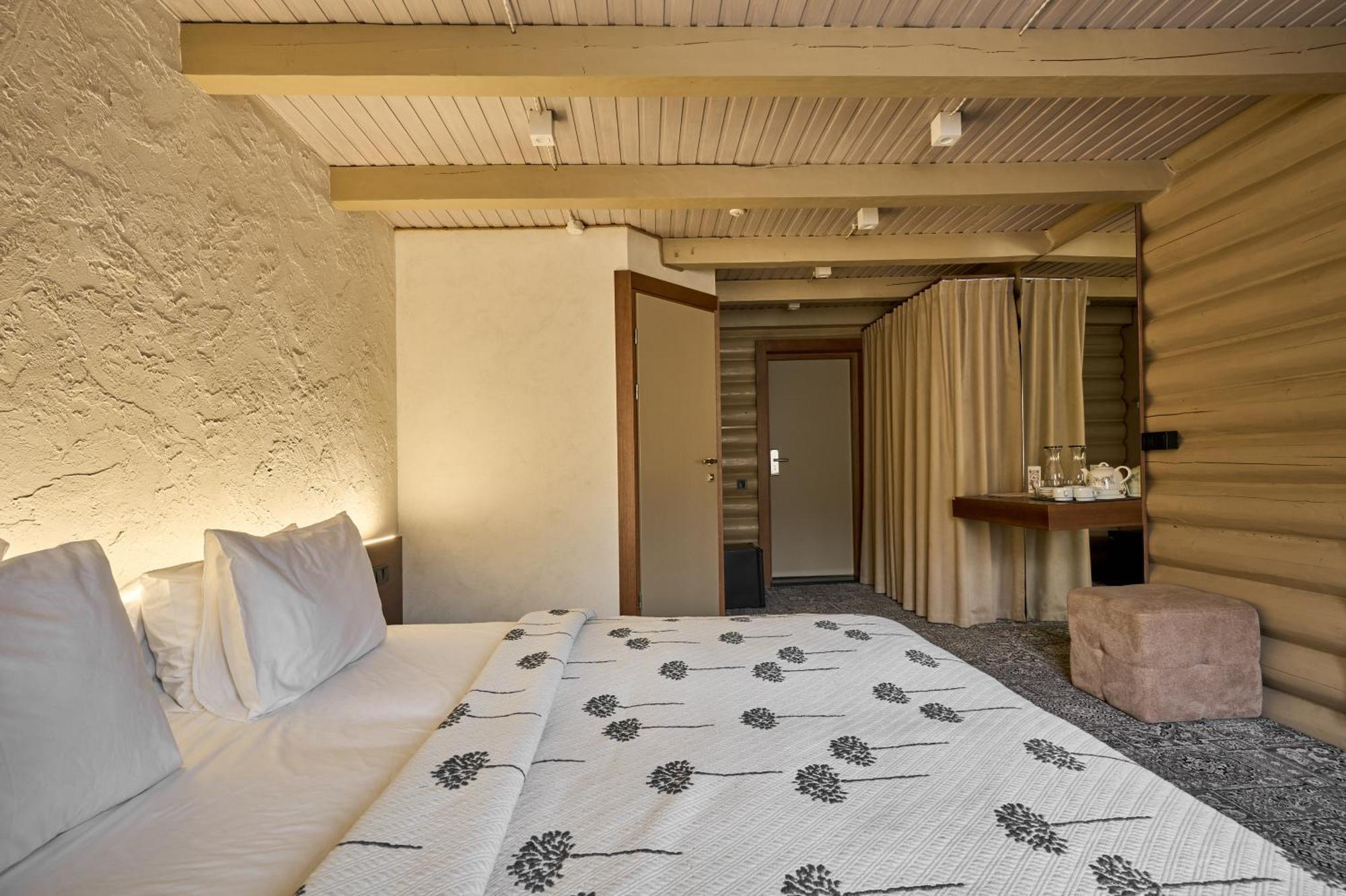 Hotel Vedmezhyi Dvir Bukowel Zewnętrze zdjęcie