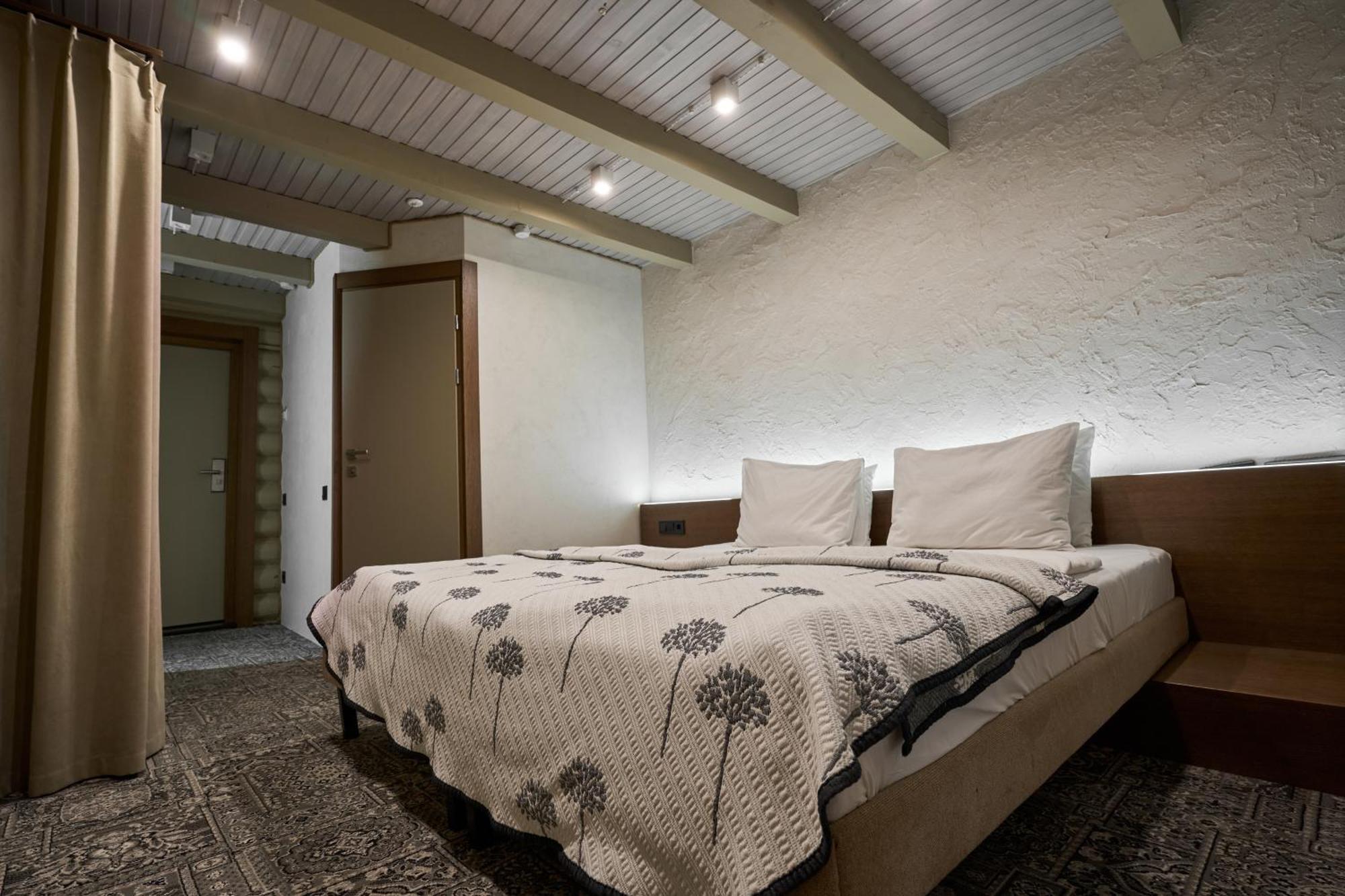 Hotel Vedmezhyi Dvir Bukowel Zewnętrze zdjęcie